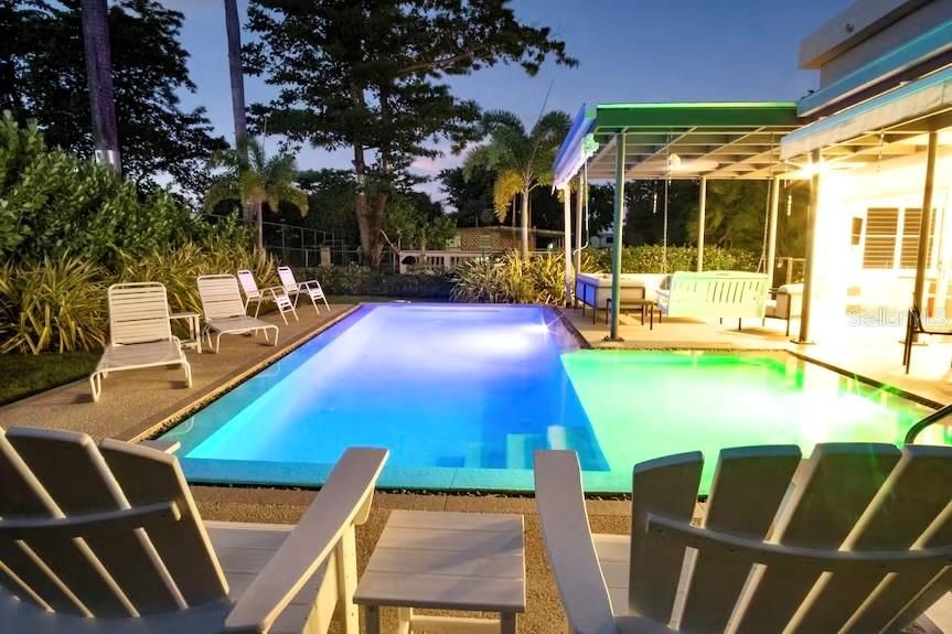 For Sale: $2,750,000 (5 beds, 4 baths, 2900 Square Feet)