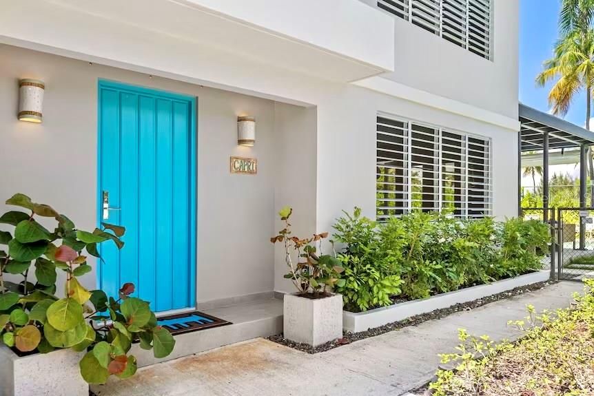 For Sale: $2,750,000 (5 beds, 4 baths, 2900 Square Feet)