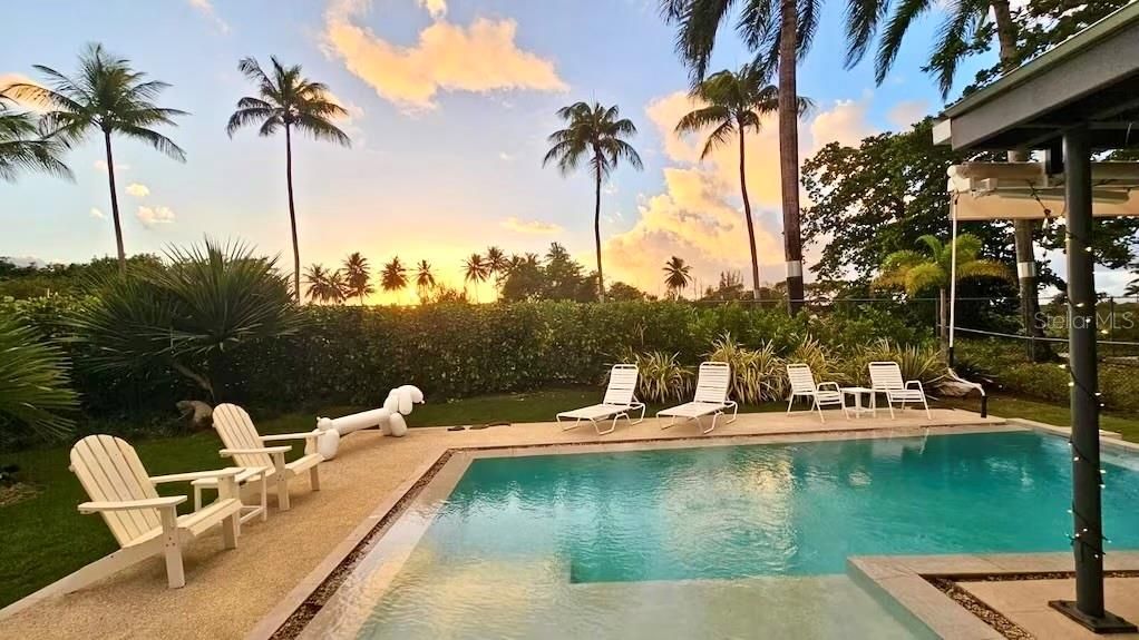 For Sale: $2,750,000 (5 beds, 4 baths, 2900 Square Feet)