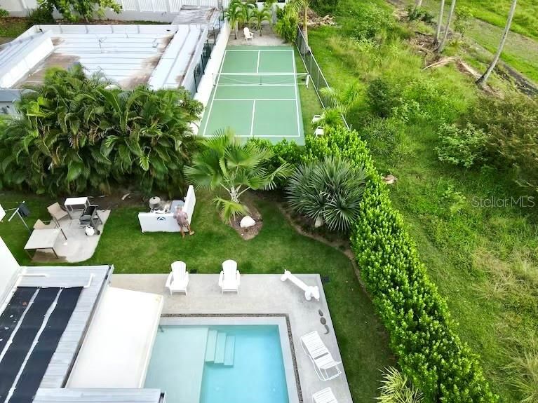 For Sale: $2,750,000 (5 beds, 4 baths, 2900 Square Feet)