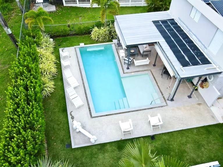 For Sale: $2,750,000 (5 beds, 4 baths, 2900 Square Feet)