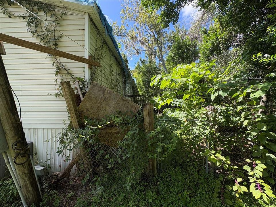 合同活跃: $67,003 (4 贝兹, 2 浴室, 1782 平方英尺)