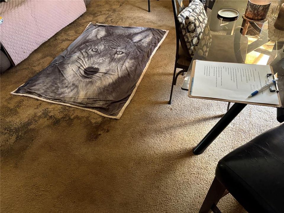 合同活跃: $67,003 (4 贝兹, 2 浴室, 1782 平方英尺)