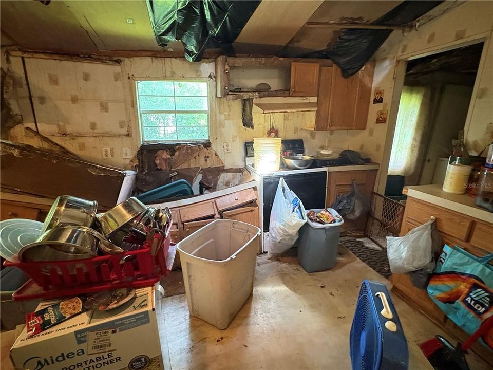 合同活跃: $67,003 (4 贝兹, 2 浴室, 1782 平方英尺)