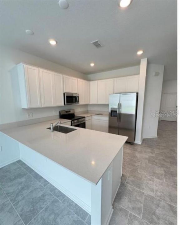 For Sale: $288,990 (3 beds, 2 baths, 1834 Square Feet)