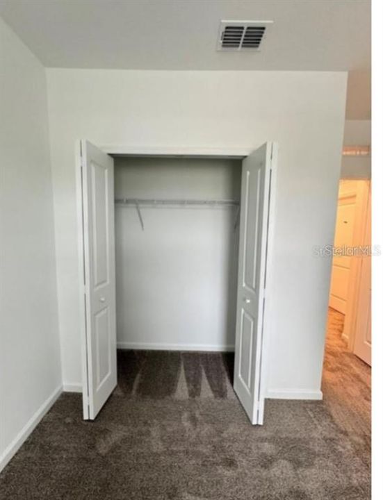 For Sale: $288,990 (3 beds, 2 baths, 1834 Square Feet)