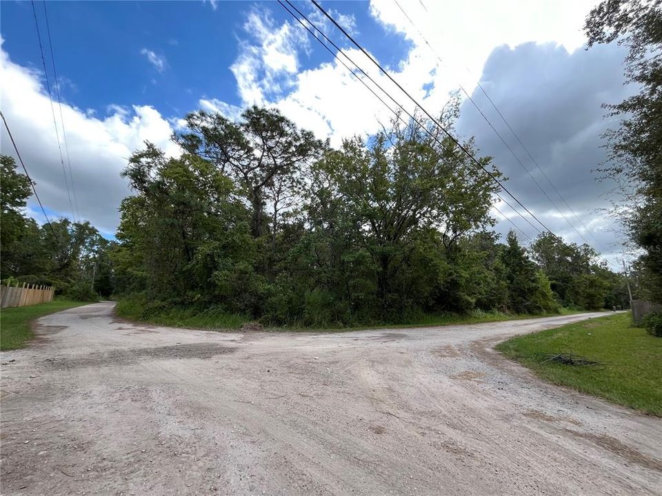 На продажу: $30,000 (0.18 acres)