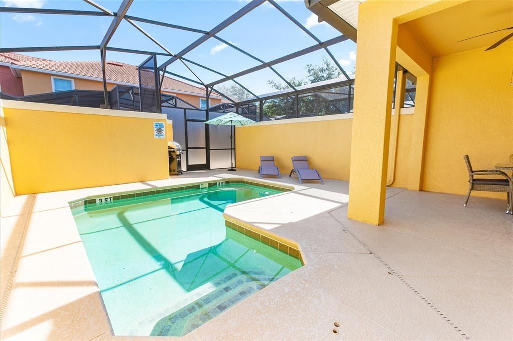 Active With Contract: $359,900 (4 beds, 3 baths, 1902 Square Feet)