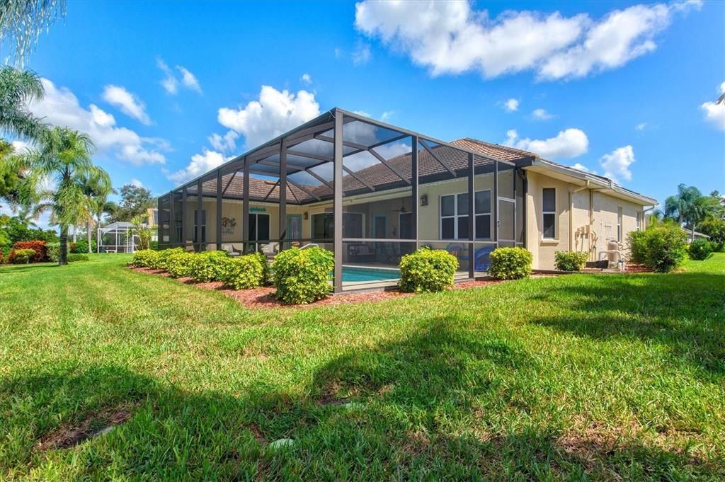 For Sale: $629,900 (3 beds, 2 baths, 2152 Square Feet)