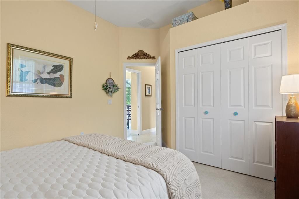 For Sale: $629,900 (3 beds, 2 baths, 2152 Square Feet)