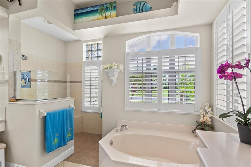 For Sale: $629,900 (3 beds, 2 baths, 2152 Square Feet)