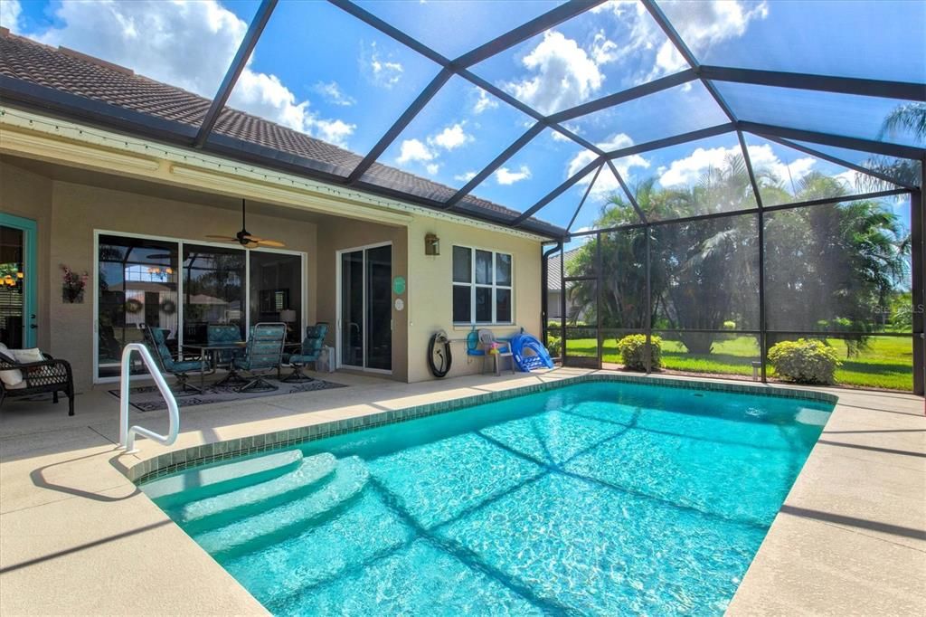 For Sale: $629,900 (3 beds, 2 baths, 2152 Square Feet)