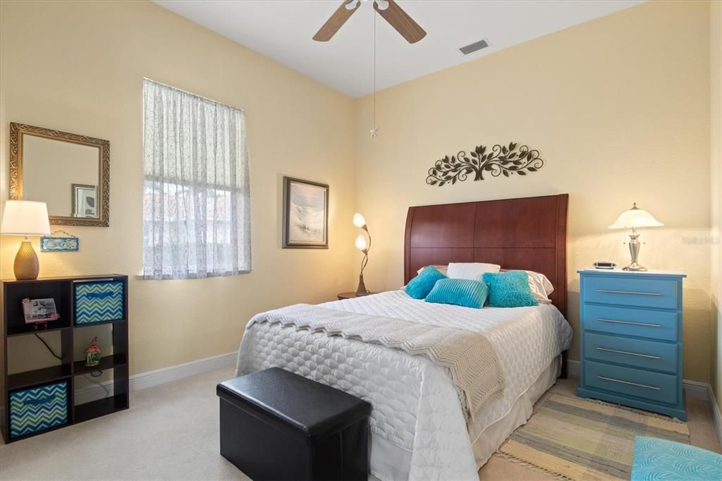 For Sale: $629,900 (3 beds, 2 baths, 2152 Square Feet)