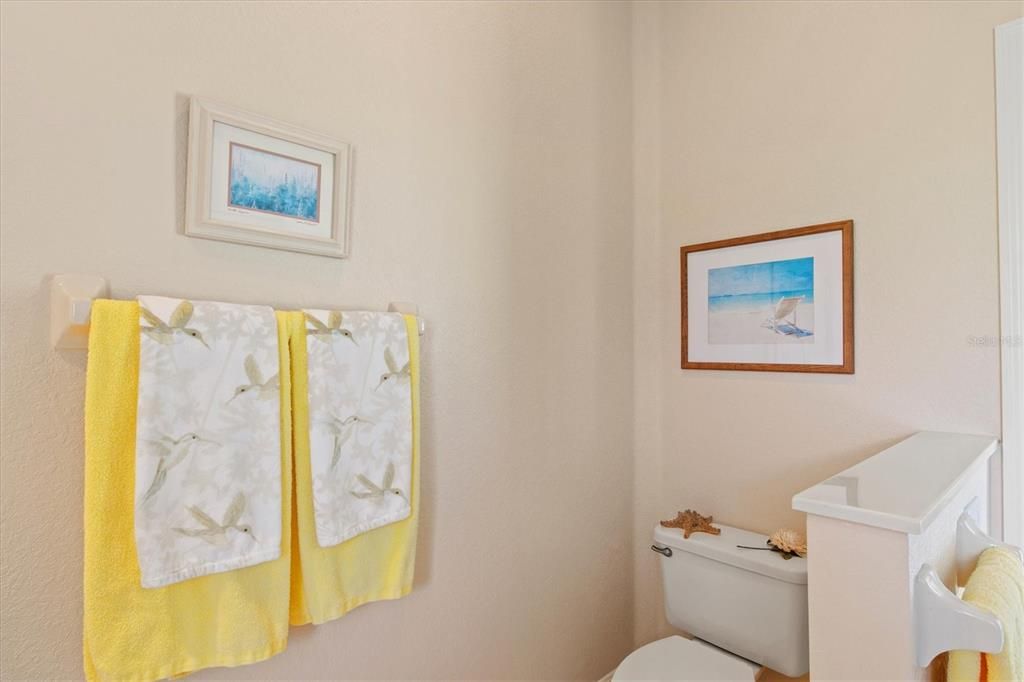 For Sale: $629,900 (3 beds, 2 baths, 2152 Square Feet)