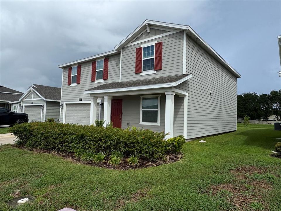 For Sale: $378,000 (4 beds, 3 baths, 2584 Square Feet)