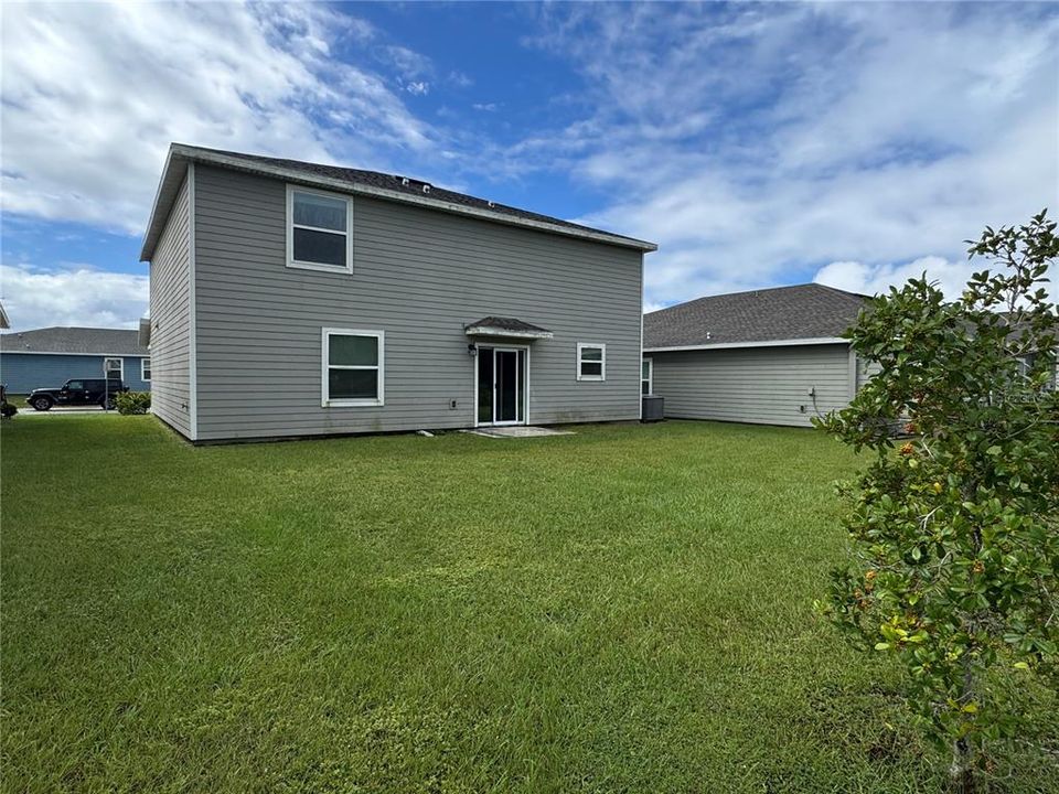 For Sale: $378,000 (4 beds, 3 baths, 2584 Square Feet)