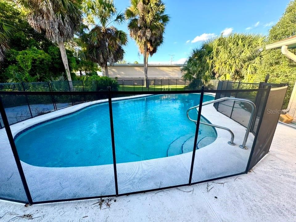 En Venta: $550,000 (4 camas, 2 baños, 2873 Pies cuadrados)