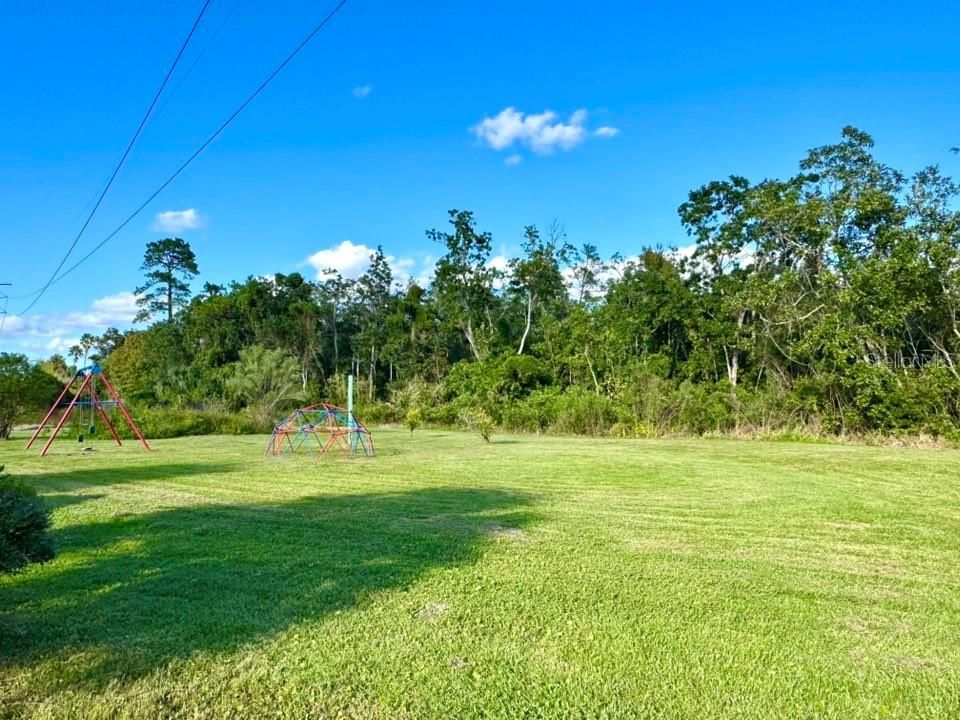 En Venta: $550,000 (4 camas, 2 baños, 2873 Pies cuadrados)