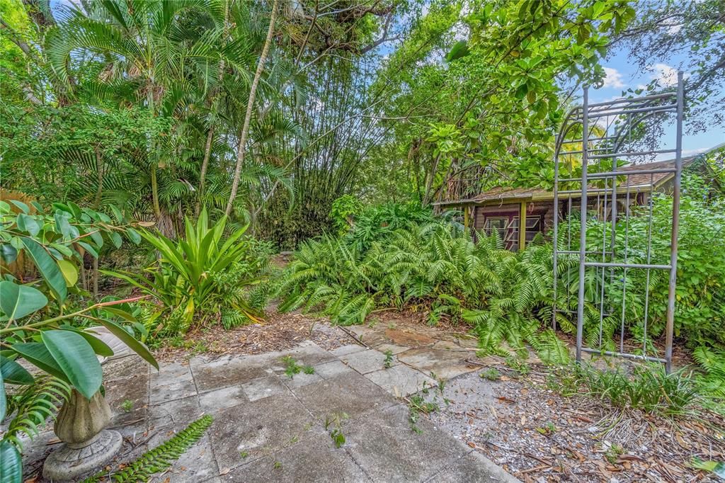 На продажу: $335,000 (0 спален, 0 ванн, 1042 Квадратных фут)