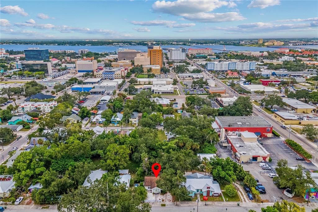 На продажу: $335,000 (0 спален, 0 ванн, 1042 Квадратных фут)