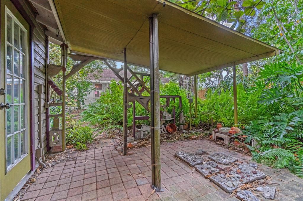 На продажу: $335,000 (0 спален, 0 ванн, 1042 Квадратных фут)