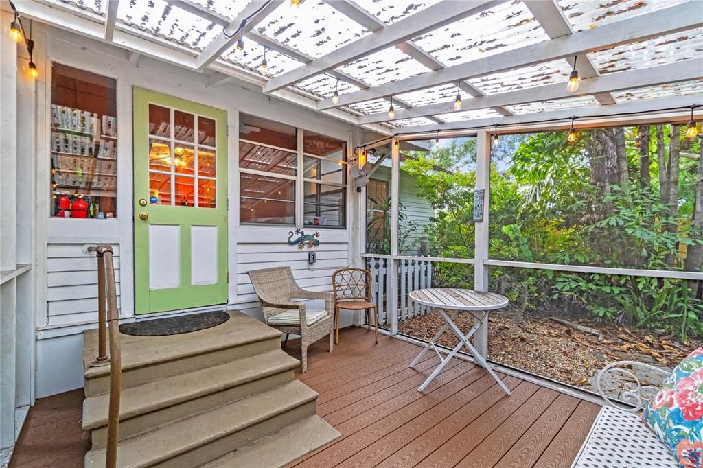 На продажу: $335,000 (0 спален, 0 ванн, 1042 Квадратных фут)