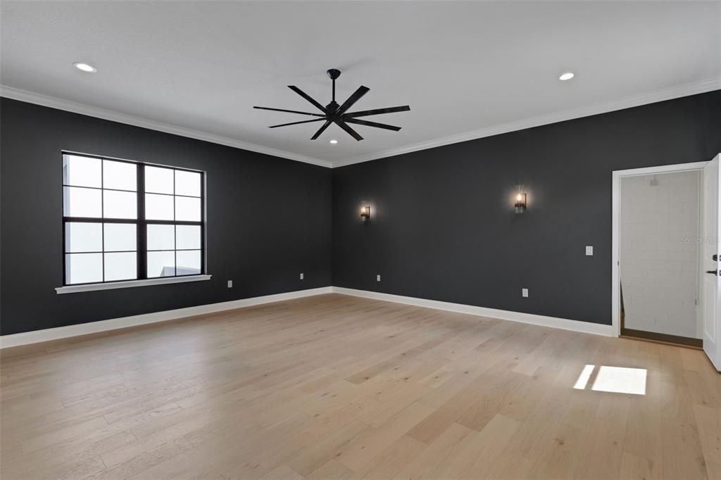 For Sale: $1,420,000 (4 beds, 3 baths, 3640 Square Feet)