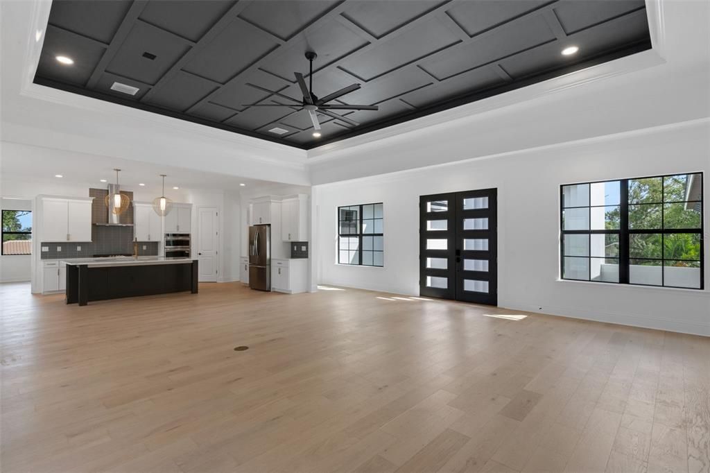 For Sale: $1,420,000 (4 beds, 3 baths, 3640 Square Feet)