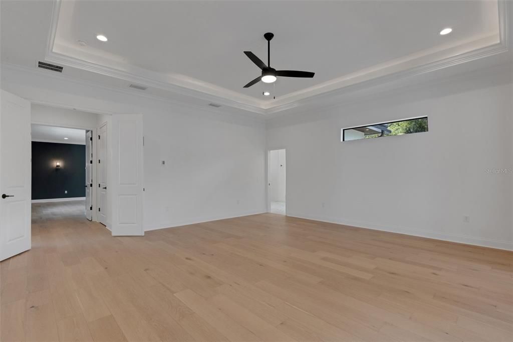 For Sale: $1,420,000 (4 beds, 3 baths, 3640 Square Feet)