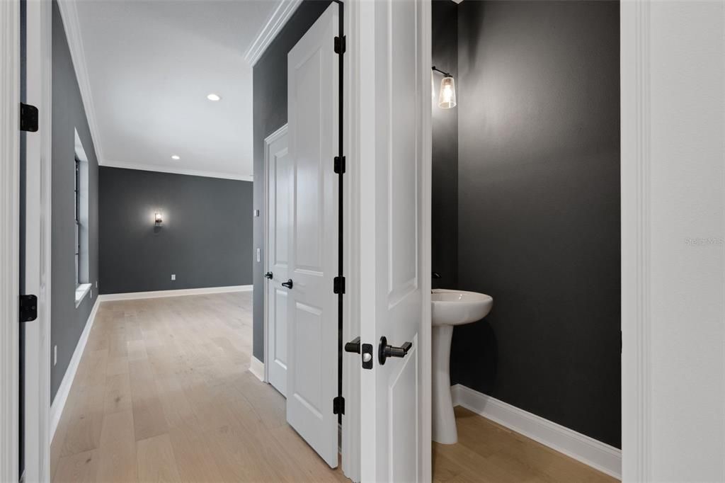 For Sale: $1,420,000 (4 beds, 3 baths, 3640 Square Feet)