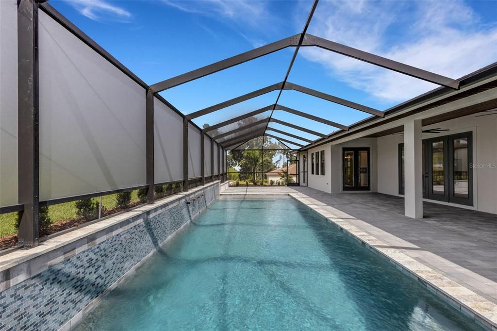 For Sale: $1,420,000 (4 beds, 3 baths, 3640 Square Feet)