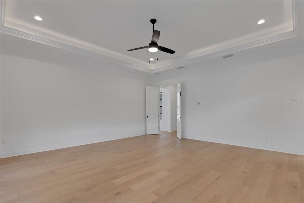 For Sale: $1,420,000 (4 beds, 3 baths, 3640 Square Feet)