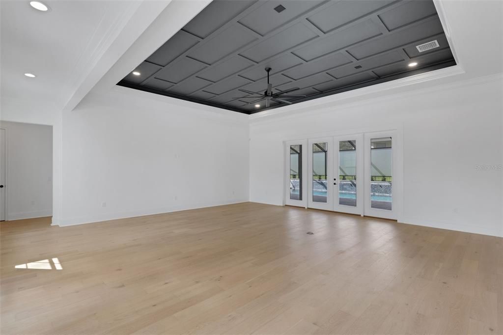 For Sale: $1,420,000 (4 beds, 3 baths, 3640 Square Feet)