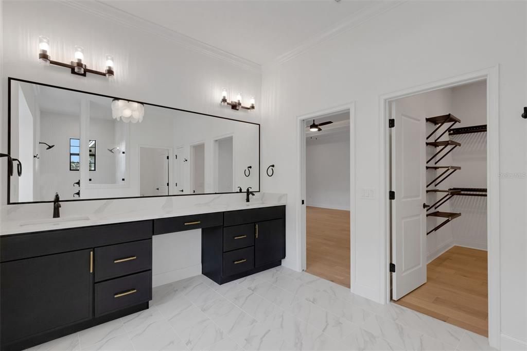 For Sale: $1,420,000 (4 beds, 3 baths, 3640 Square Feet)