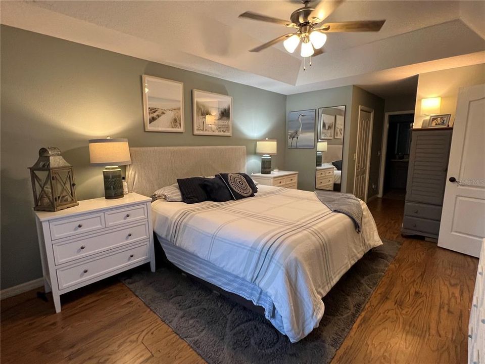 En Venta: $309,000 (3 camas, 2 baños, 1632 Pies cuadrados)