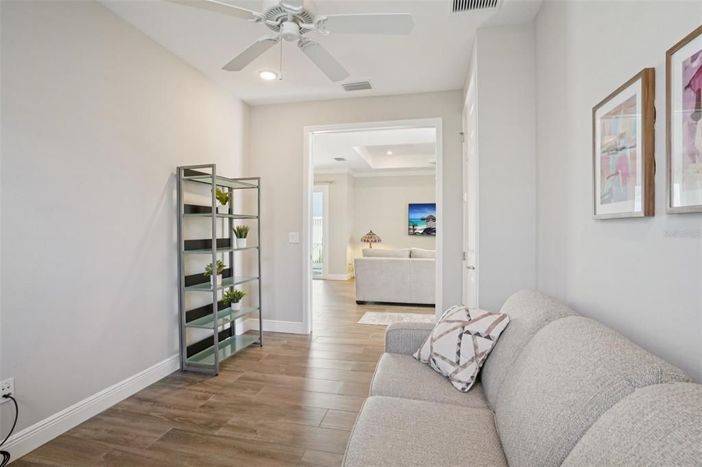 En Venta: $369,000 (3 camas, 2 baños, 1634 Pies cuadrados)