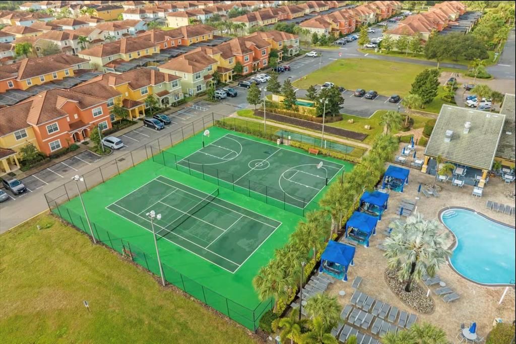 En Venta: $345,000 (4 camas, 3 baños, 1902 Pies cuadrados)