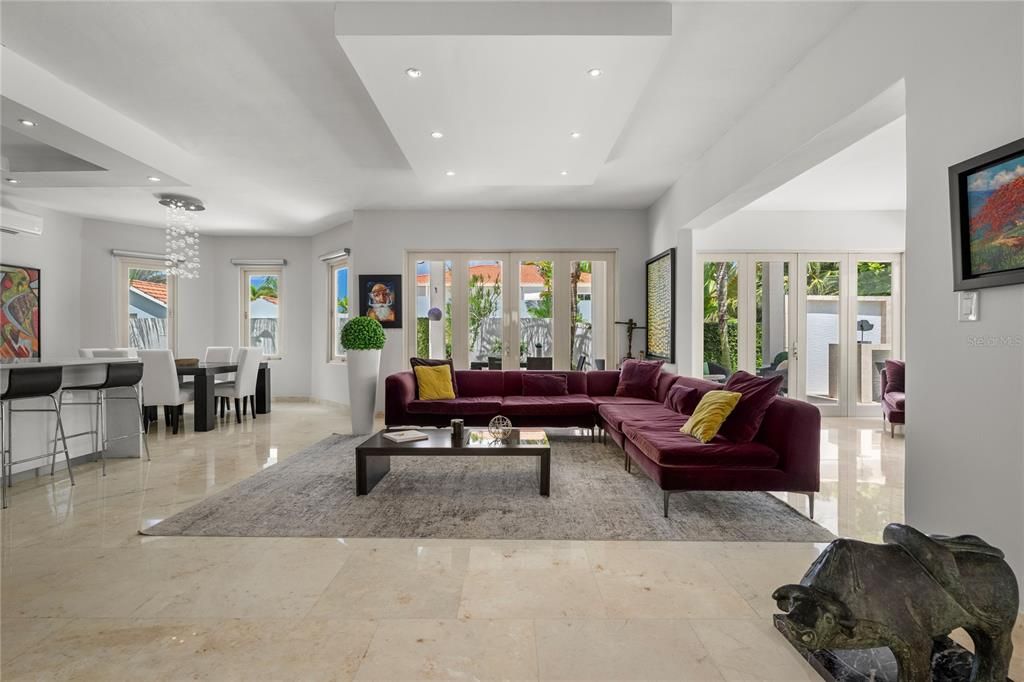 For Sale: $2,500,000 (4 beds, 3 baths, 4450 Square Feet)