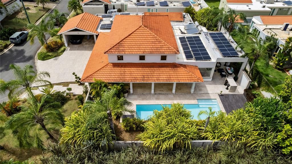 For Sale: $2,500,000 (4 beds, 3 baths, 4450 Square Feet)