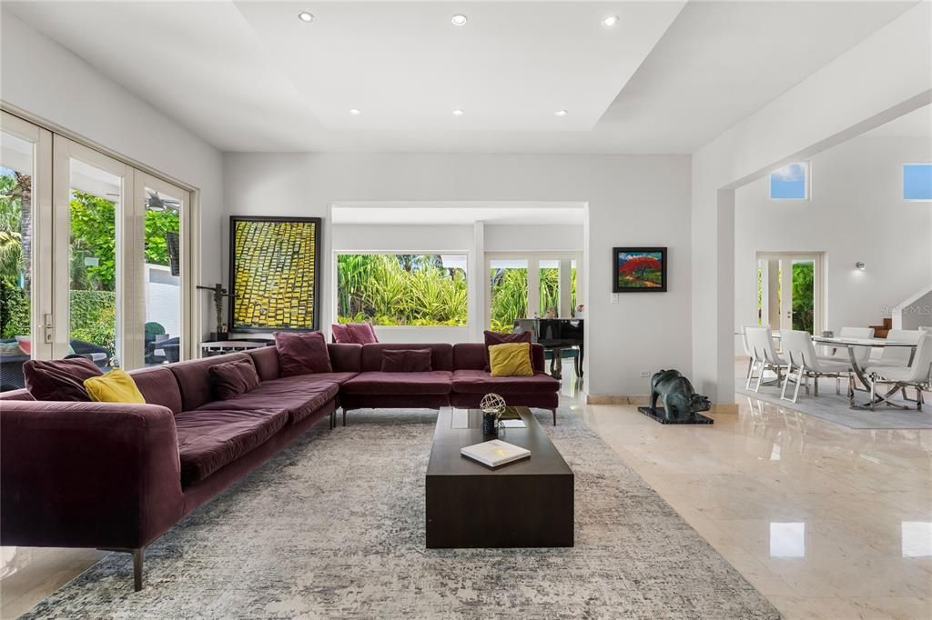 For Sale: $2,500,000 (4 beds, 3 baths, 4450 Square Feet)