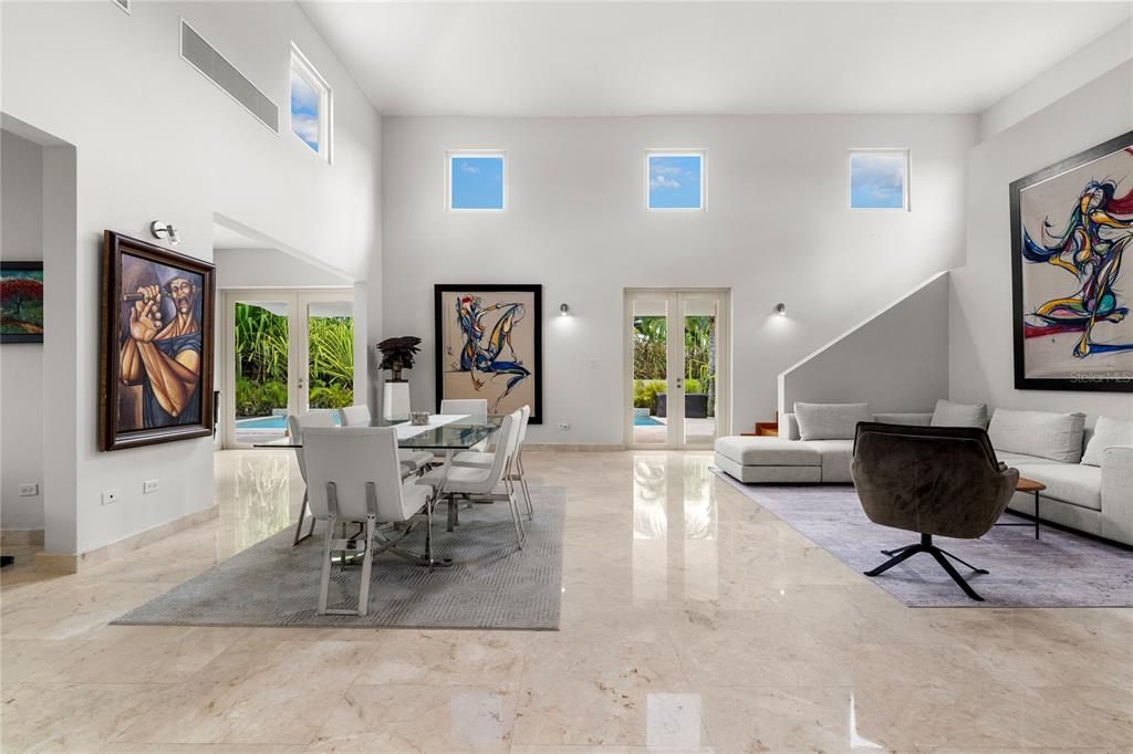 For Sale: $2,500,000 (4 beds, 3 baths, 4450 Square Feet)