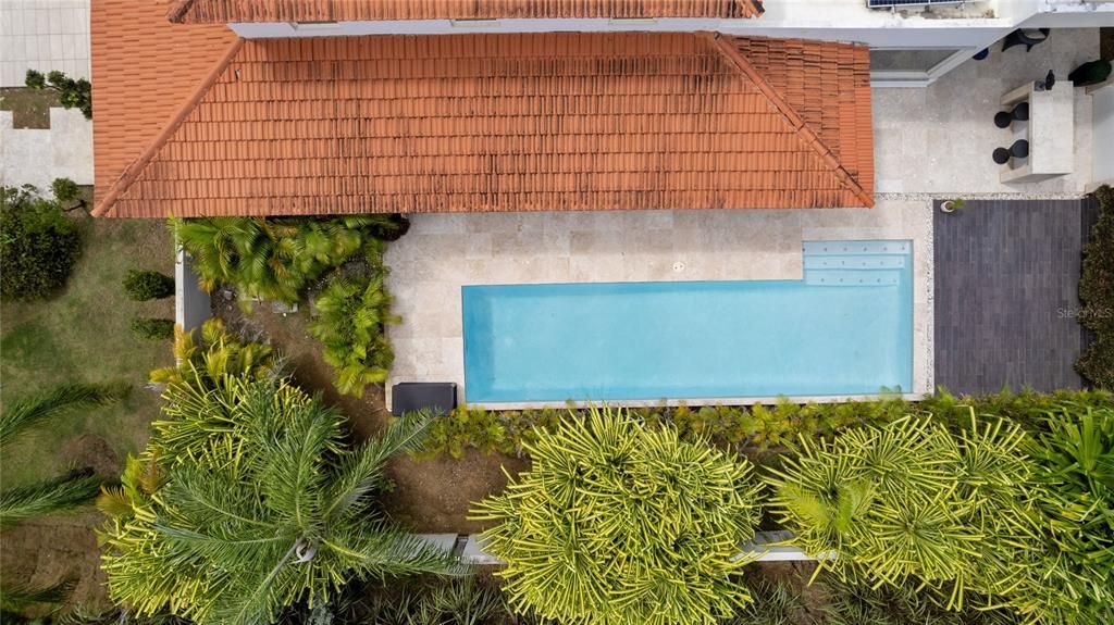 For Sale: $2,500,000 (4 beds, 3 baths, 4450 Square Feet)