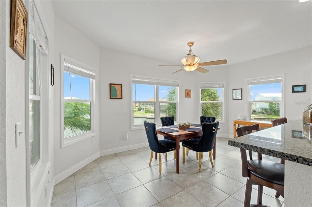 待售: $1,100,000 (3 贝兹, 3 浴室, 2008 平方英尺)