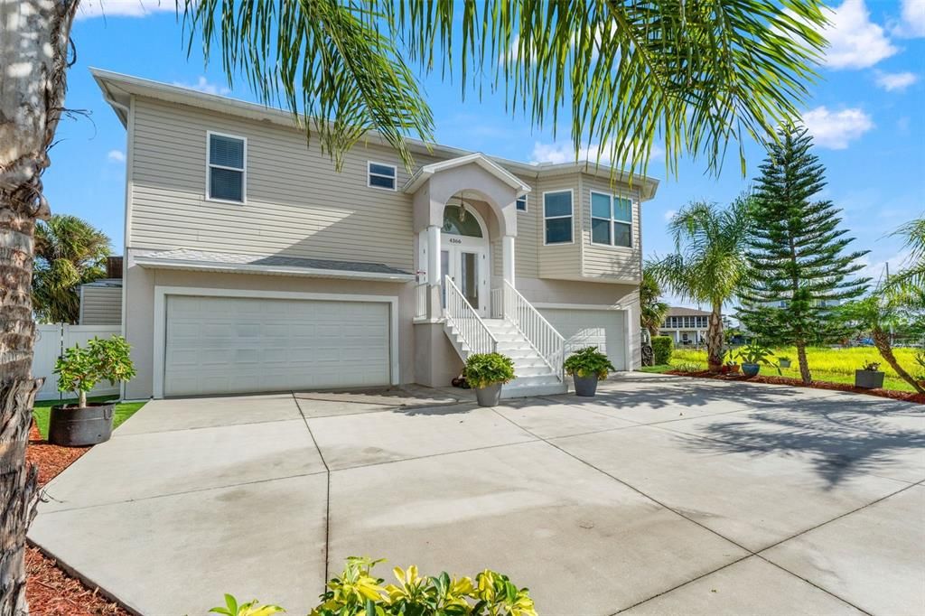 待售: $1,100,000 (3 贝兹, 3 浴室, 2008 平方英尺)