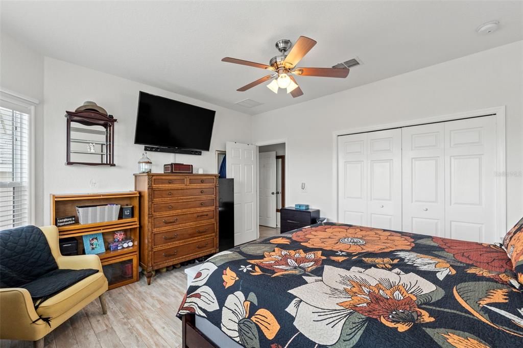 待售: $1,100,000 (3 贝兹, 3 浴室, 2008 平方英尺)