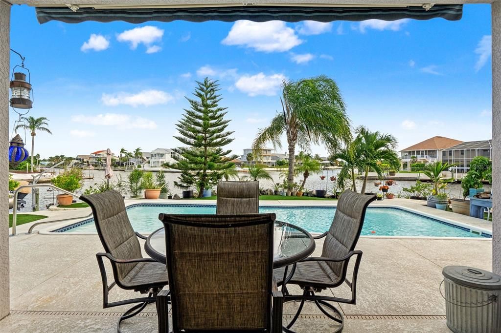 待售: $1,100,000 (3 贝兹, 3 浴室, 2008 平方英尺)