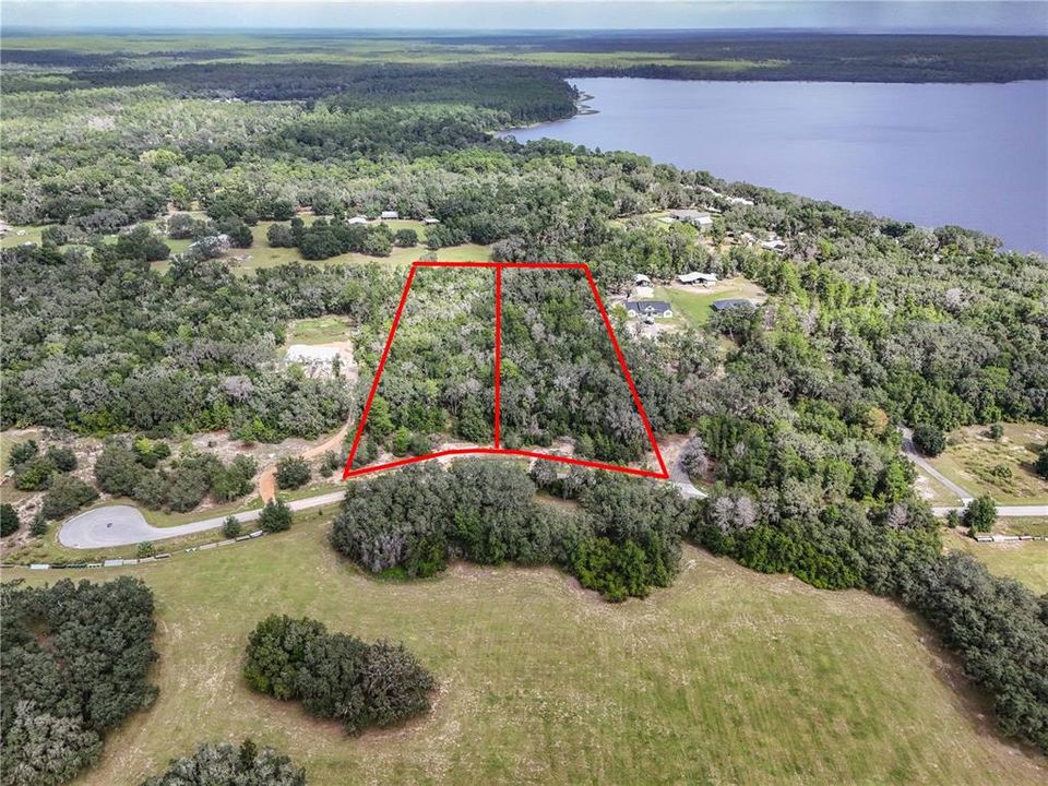 На продажу: $180,000 (3.42 acres)
