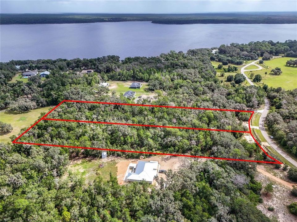 На продажу: $180,000 (3.42 acres)