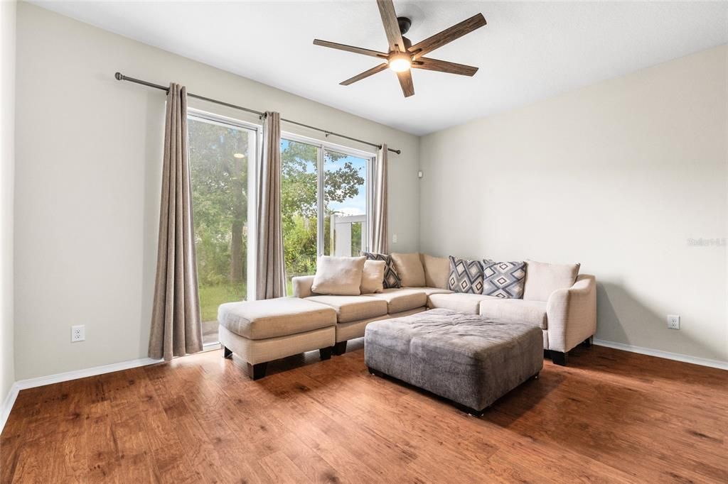 En Venta: $235,000 (2 camas, 2 baños, 1496 Pies cuadrados)