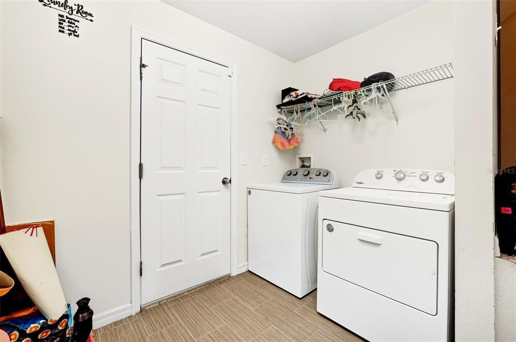 For Sale: $280,000 (4 beds, 2 baths, 1819 Square Feet)